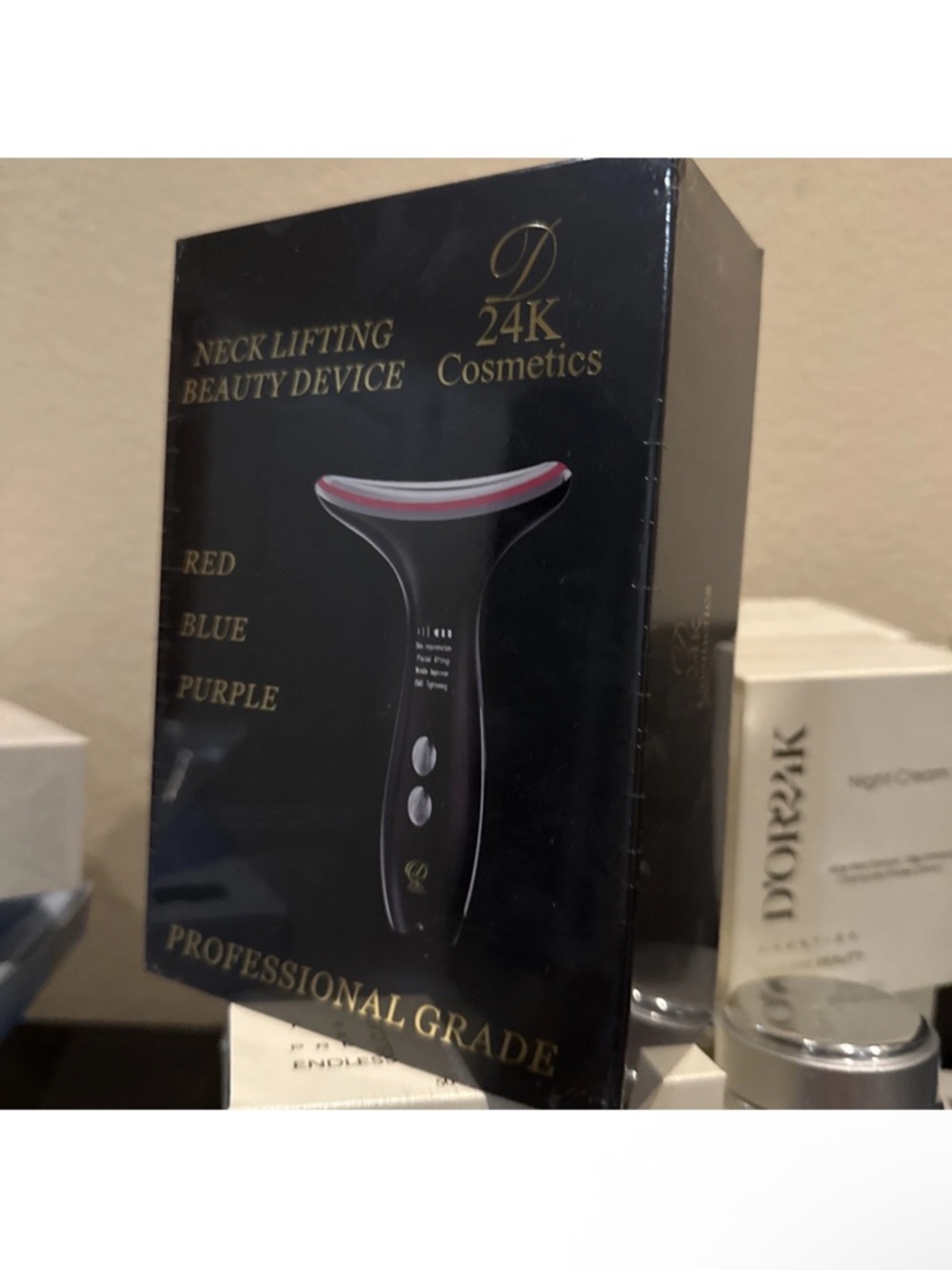 D24K Cosmetics Neck Lifting Beauty Device LED & EMS MSRP $3000 NIB Sealed